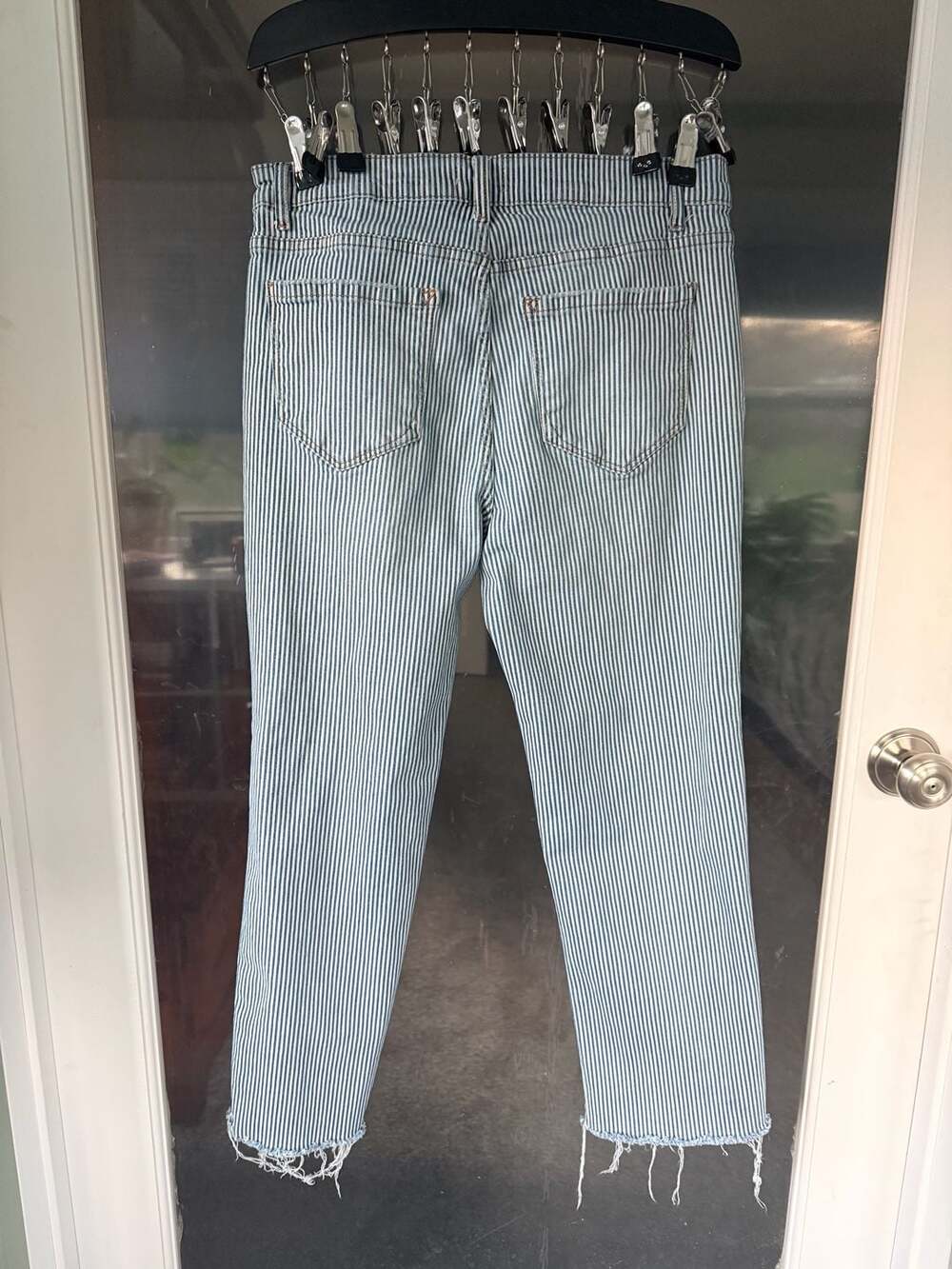 Kensie Jeans The Allie High Rise Slim Straight Striped Raw Hem Jeans Size 10/30 - Picture 5 of 5
